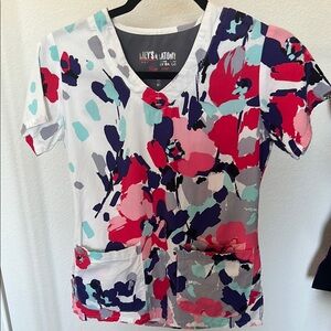 Grey's Anatomy Multicolor Floral Scrub Top